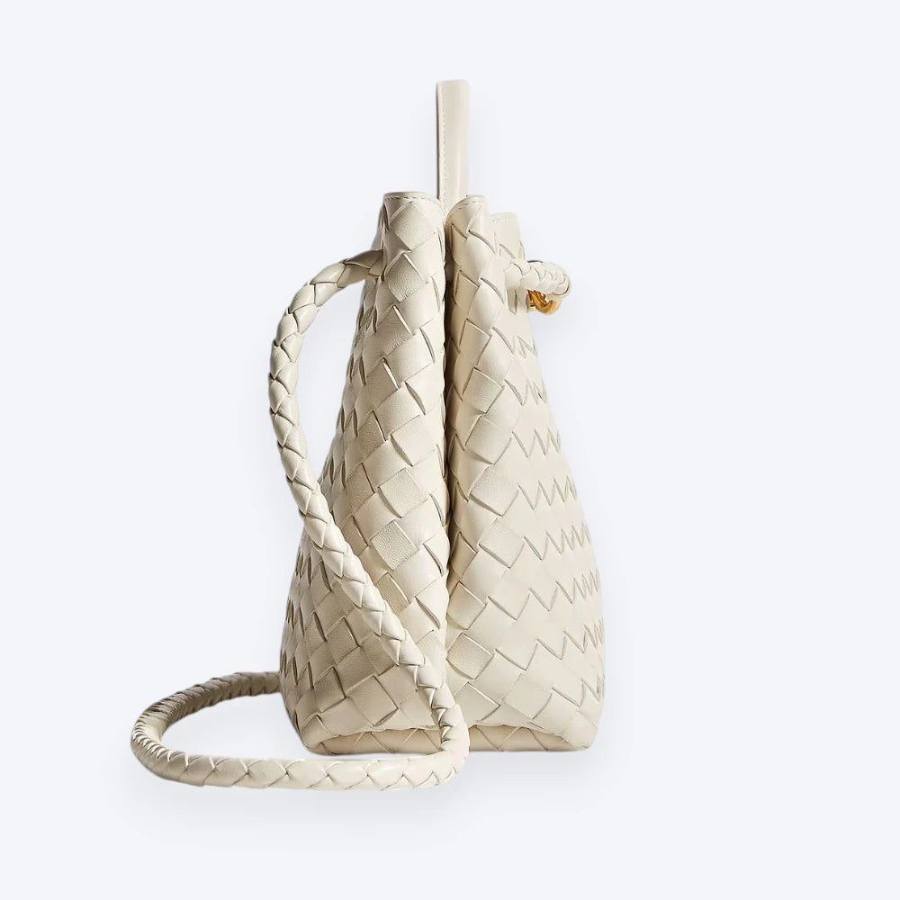 Voyage 32 Handbag