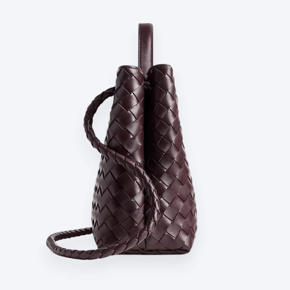 Voyage 32 Handbag