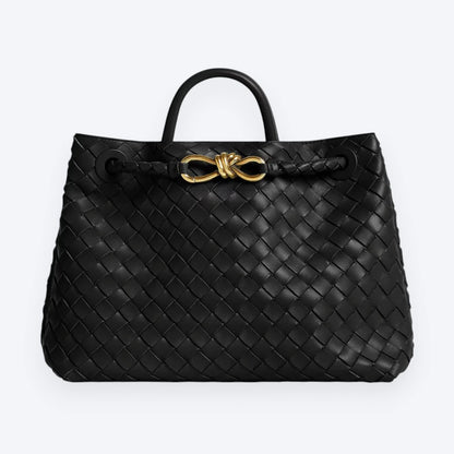 Voyage 32 Handbag
